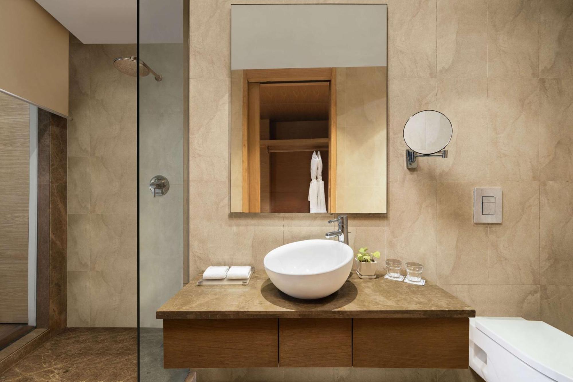 Radisson Blu Hotel New Delhi Dwarka Exteriér fotografie